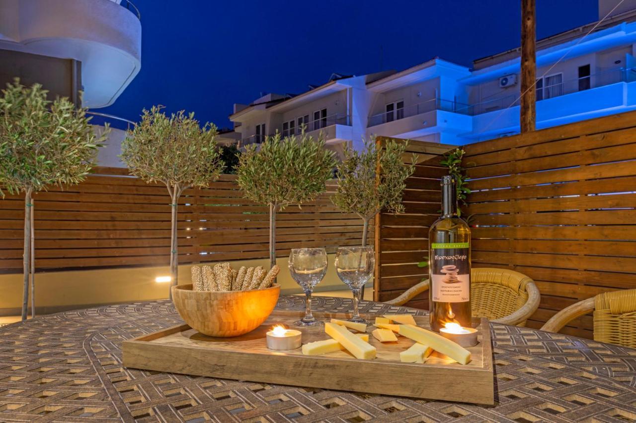 Elia & Anthos Deluxe Suites 依克希亚 外观 照片