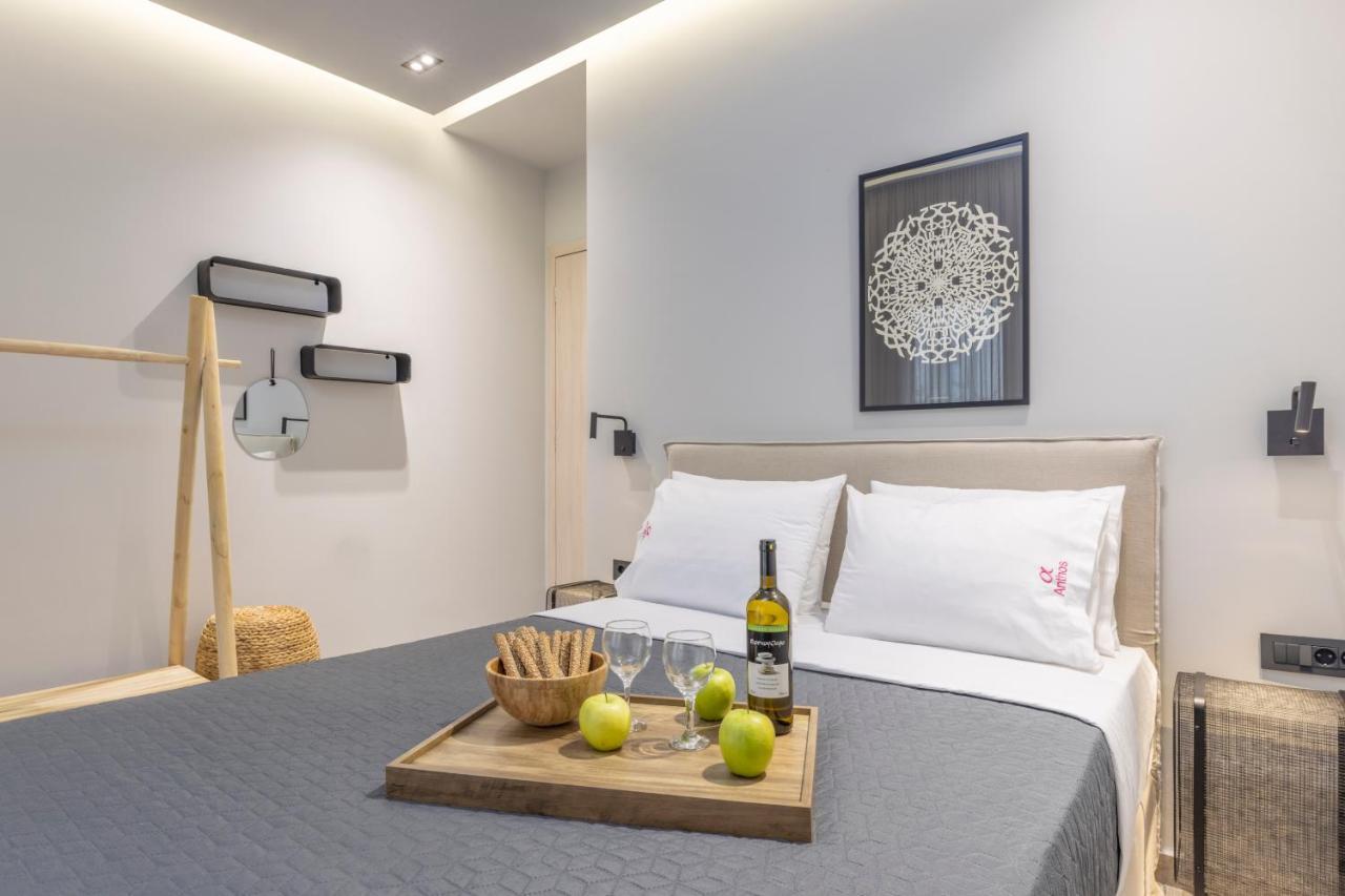 Elia & Anthos Deluxe Suites 依克希亚 外观 照片